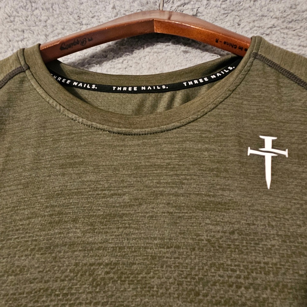 Three Nails Mens Short Sleeve Training Shirt Olive Green Heathered Gym Tee